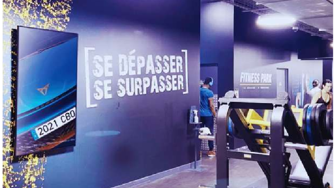 Écran digital en salle de sport Fitness Park